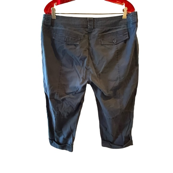 Caribbean Joe Capris Blue With Buttoned Cuff Cotton And Spandex Size 12 - Picture 2 of 10